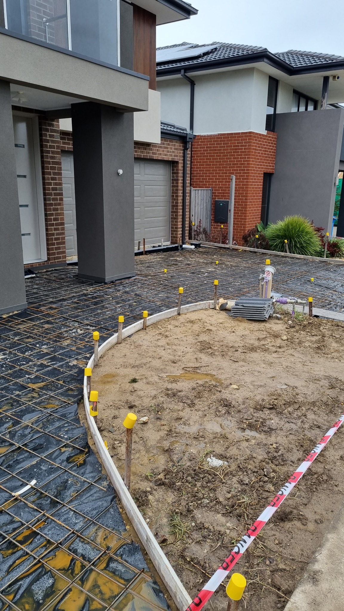 Formwork and reinforcement mesh prepared for concrete pour